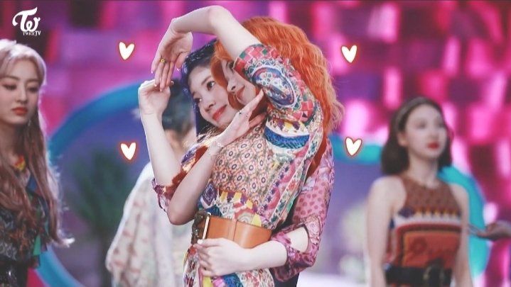 Dahyun's small hands perfectly fits on Sana's waist - a SaiDa thread