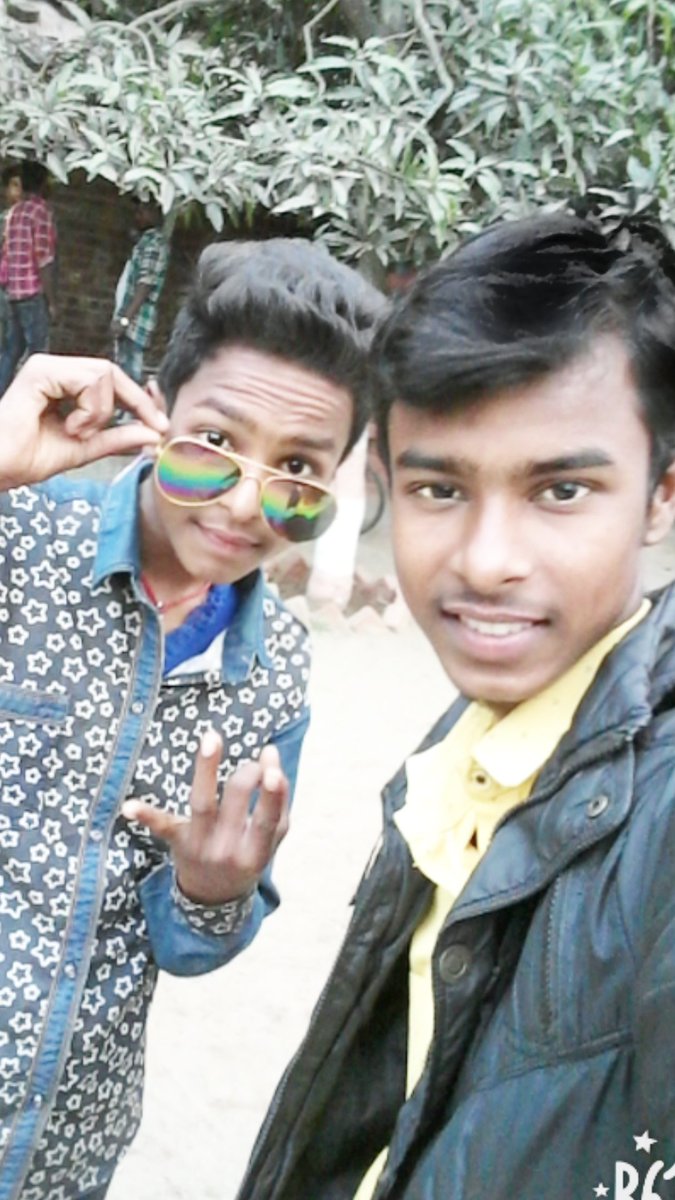 mrkrishnamehta's tweet photo. Me with my #bro
#twitter
#carryminati 
#Twitter 
#tweet
#FolloForFolloBack 
#FolloMe 
#follow
#follo4follo 
#Instagram 
#instadaily
#facebook 
#ihaveajoke 
#IMDb 
#BBNaijia 
#SaturdayMorning 
#हर_हर_महादेव 
#coronavirus 
#NagPanchami 
#SaturdayVibes 
#thankyouchan 
#brother https://t.co/KetRwYNIlA