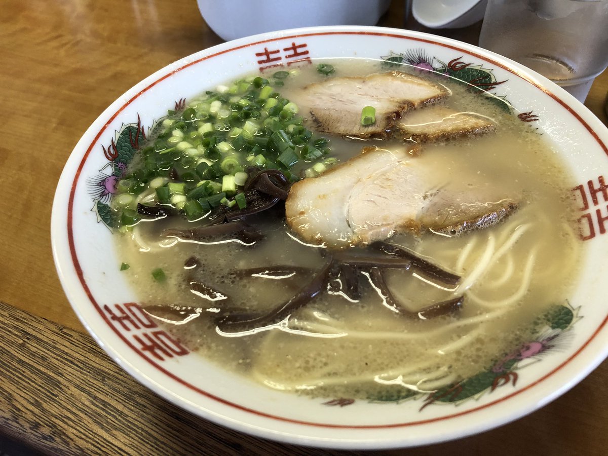 charley18230847's tweet photo. シャワーランを覚悟（むしろ期待）して、お昼過ぎからプチ峠ラン
ラン終了後はすぐに洗濯

そして、塩分補給(笑)

#OnFriends
#Performance-T
#LightweightCap https://t.co/CPSUpS5B8O