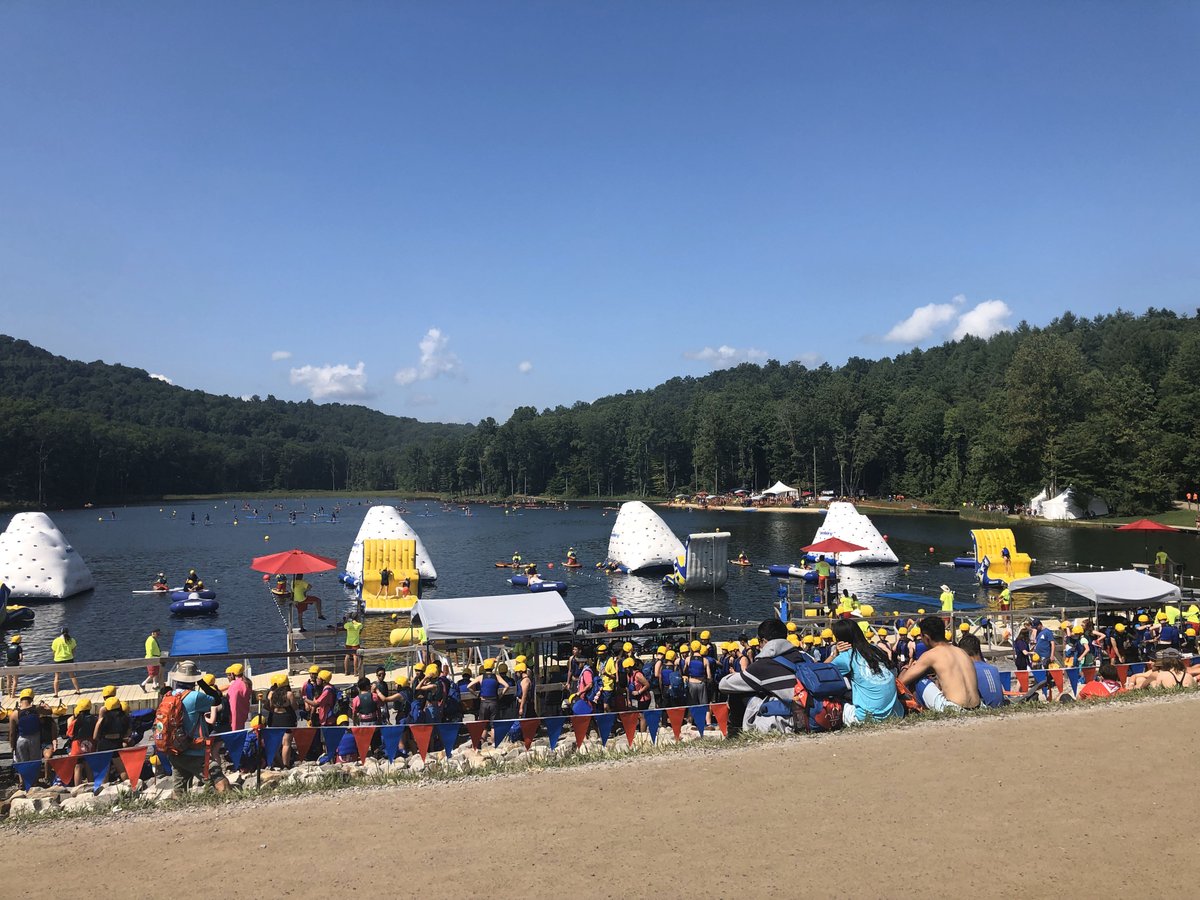 SurreyGryffins's tweet photo. Day 6.
More activities today and the first of our sub camps base camp bashes! We were still trying to work out how to create the best dinners with the food we could get at the food markets. Bagels, salad and chicken for dinner tonight! #UK24WSJ https://t.co/mRWGQfBWz5
