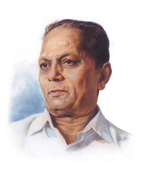 ShivshahiFCT's tweet photo. प्रसिद्ध मराठी भावगीतगायक आणि चित्रपटक्षेत्रातील निर्माते, संगीतदिग्दर्शक व पार्श्वगायक सुधीर फडके उर्फ बाबूजी यांच्या जयंतीबद्दल विनम्र अभिवादन. ग.दि. माडगूळकर यांनी रचलेल्या गीतरामायणातील गीतांना बाबूजींनी उत्स्फूर्त चाली दिल्या आणि ती गीते गायिली. या स्वरशिल्पाने इतिहास रचला. https://t.co/V4KMM7aQVe
