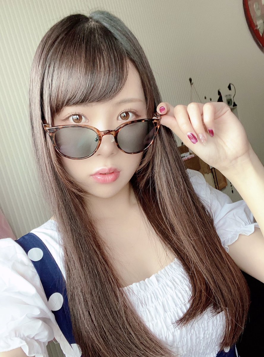 Chizuru ちづる Twitterren サングラスの投稿で着用してるのが見たいと言われたので Zealoptics Jp Talexpolarized 釣り 釣具 フィッシング スポーツ サングラス 偏光サングラス カラーサングラス カラーレンズ タレックス Talex エアリーパープル