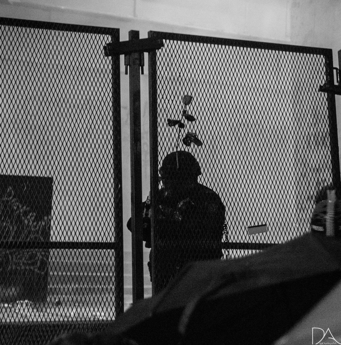 danteyb's tweet photo. Day 57. #PortlandProtests #PortlandProtest https://t.co/MDyRqTq7EX