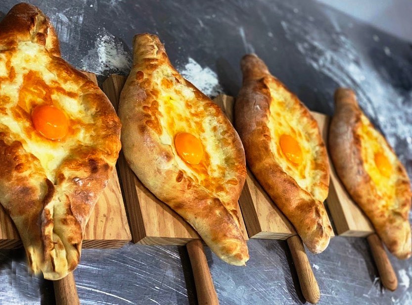 Whatpops_Ldn's tweet photo. New Find Alert! IBERIA-Georgian Restaurant serving some amazing traditional Georgian Dishes! π
#london #londonfood #streetfood #foodblog #trendingplaces #trending #placestoeat #whatpops #food #rated #foodculture #venture #explore #discover #discoverfood #londonfoodie https://t.co/bnFq8Ps39n