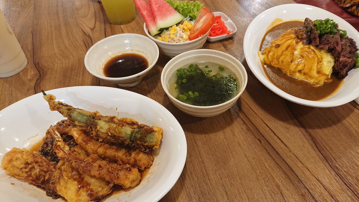 michibikuriin's tweet photo. Ken-chan curry! https://t.co/yOb4sh1ozV