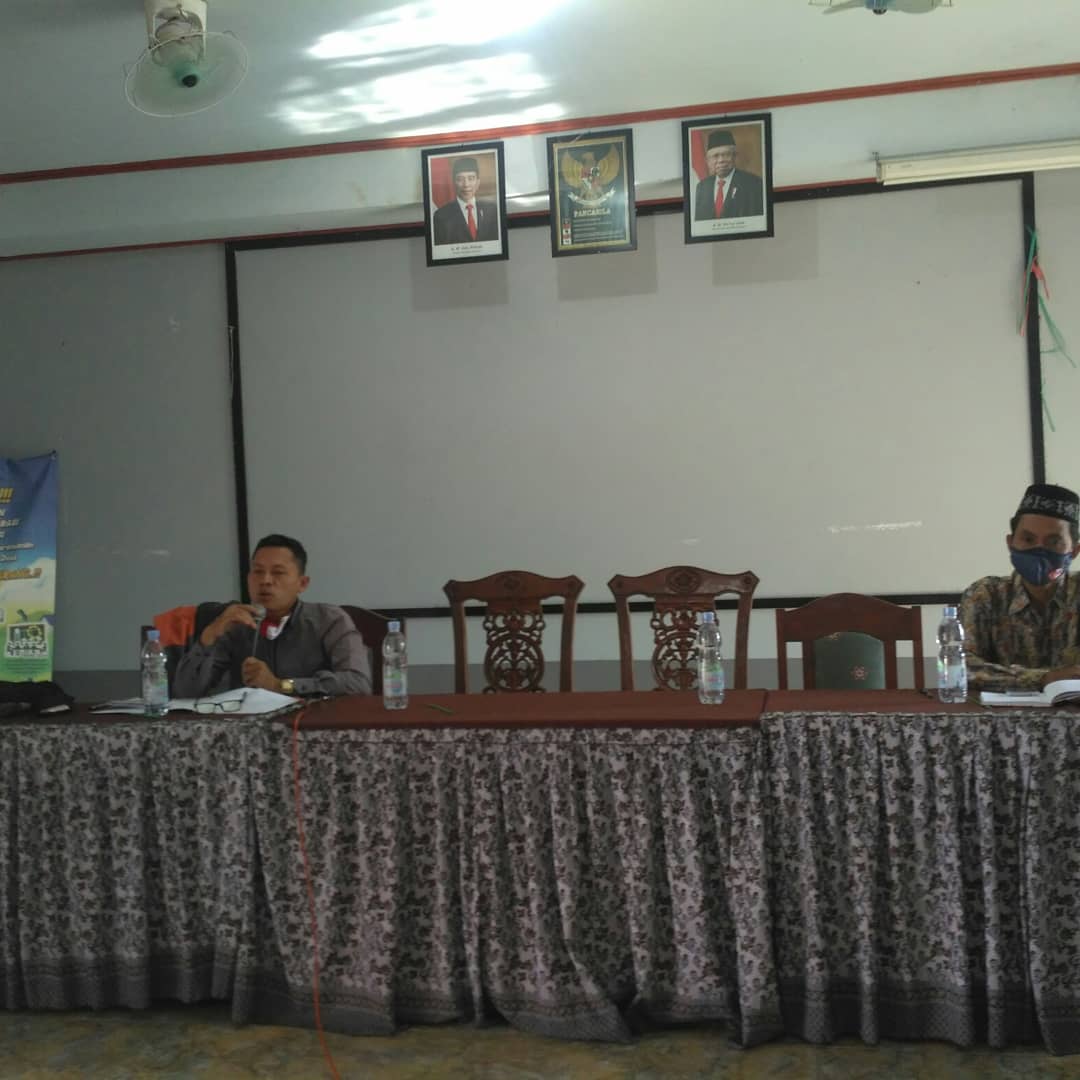 MulyorejoPps's tweet photo. MONEV (monitoring evaluasi ) Ppk Dekota ke PPS mulyorejo terkait tugas coklit PPDP mulyorejo, tetap jaga jarak dan pakai masker..
#KPULAWANCOVID19
#KPUDEMAK
#PPKDEKOTA
#PPSMULYOREJO
#PPDPMULYOREJO
#PILBUPDEMAK2020
#09DESEMBER2020
#TintaUnguKanggoDemakMaju https://t.co/PGiFSpHl1y