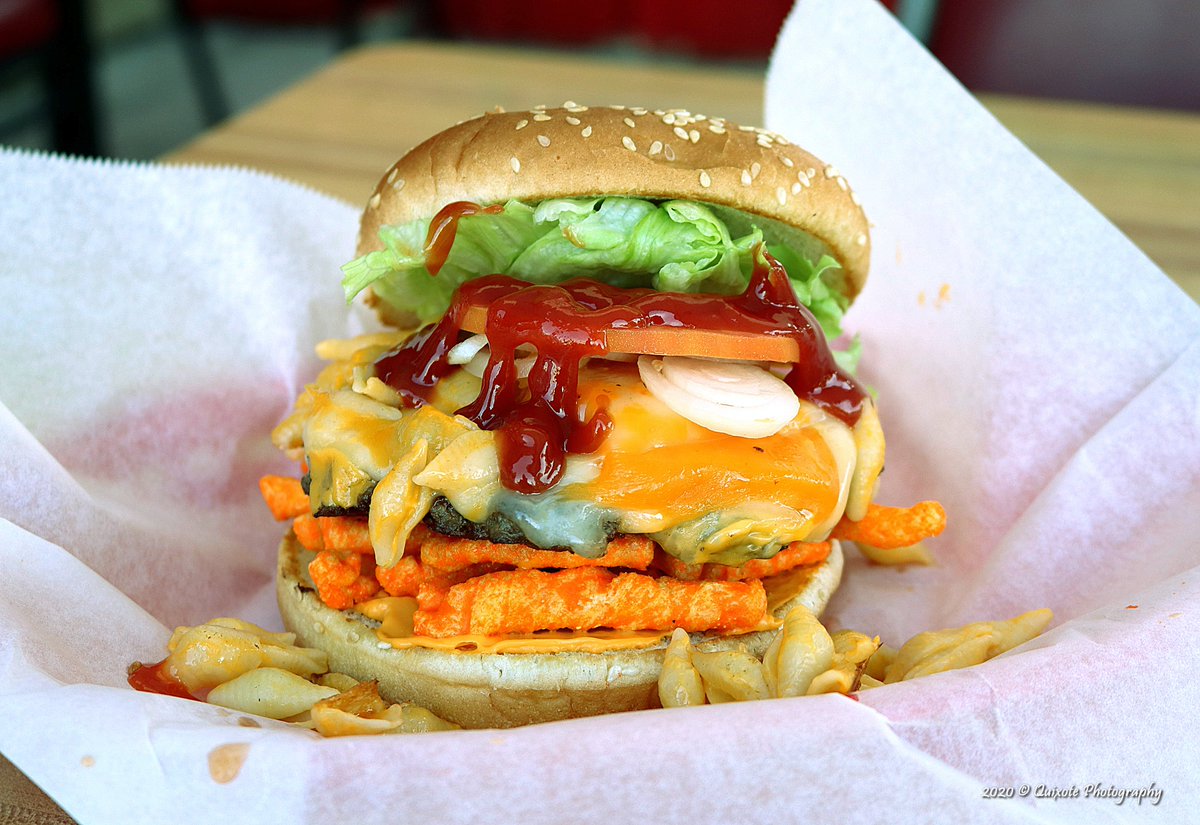 UncleBuck57's tweet photo. Happy Saturday!!!  Eat More Cheeseburgers https://t.co/AREH6Ppqri