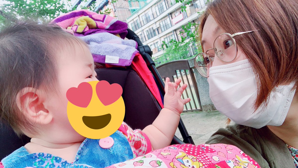lunomint's tweet photo. #metro_fuk でハンドメイド出店を担当してくれてたくるみ、しっかりママになってて時間は進んでるんだなあって。
長野に引っ越す前に会えて良かったマイメン!!!
「あたし母親になった実感ない、なんか友達みたいな感じ」ってゆるく子育てしてるあたりくるみらしくて好きが増した……また会おうね😌 https://t.co/m1MewmpHlU