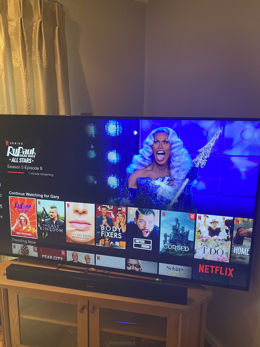 Cheers <a href="/NetflixUK/">Netflix UK & Ireland</a>...always good to know who wins the finale before you watch it 🤦🏻‍♀️<a href="/RuPaulsDragRace/">RuPaul's Drag Race</a>