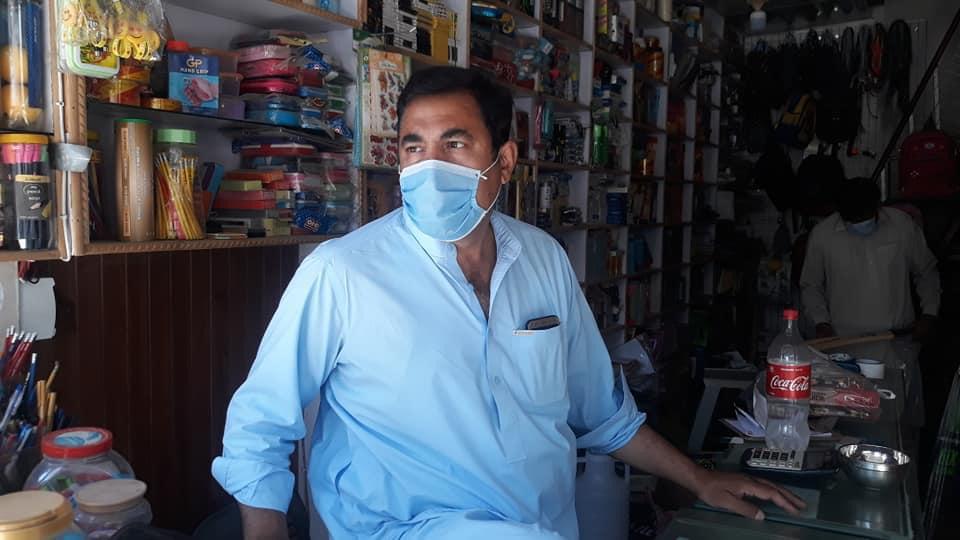 RwpVForce's tweet photo. Fahad Saeed Janjua UC Rep 48 (Gujar Khan) of Rawalpindi V-Force instructed Central Jamia Masjid Bhata to re-wash the surface with bleach. 
Also ensuring implementation of SOPs issued by the government and the mandatory wearing of masks.

#vForceUpdate #COVID19 #coronavirus https://t.co/3vZ2DWhVhB