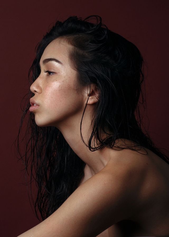 DrawRefrences's tweet image. Side profile women ✨