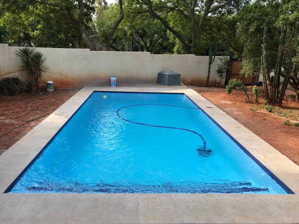 Gundo72637167's tweet photo. Making your dream swimming pool come true ....!
Let me help you out         0614010509whatsapp ☎️
0794137435☎️
#DJSBU https://t.co/HXVSK2tzEB