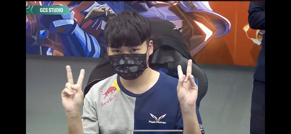 aovworld's tweet photo. 🔥update score APL2020 Semi Final (Bo7)
MAD TEAM 2-2 Flashwolves
#APL2020 #FightForYourRegion #AOVWorld https://t.co/BVuHLDtfZh