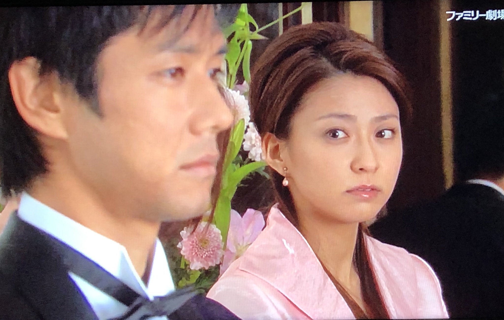 紡木 愛結 アンフェアって 見直すとすごいメンバー 出てたんやなぁ 三浦春馬 西島秀俊 小林麻央 三浦春馬はほんっまにちょい役やけど 今となっては貴重だなぁ ﾉd 三浦春馬 アンフェア