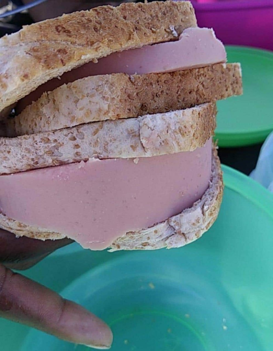 givvy_givven's tweet photo. U tshi dzula u woṱhe u a ḓi tou ita polony ya solo ya vans zwi si vhe thaidzo, ahuna u senga https://t.co/e2NQGfyyMc
