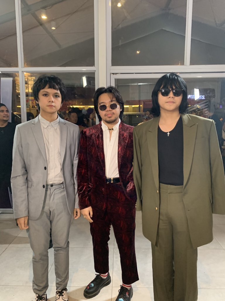 loveuivofspades's tweet photo. THROWBACK ✨
@IVOFSPADES
#MYXAwards2020  
#IVOSforMyxAwards2020 https://t.co/zWwz2lmCqR
