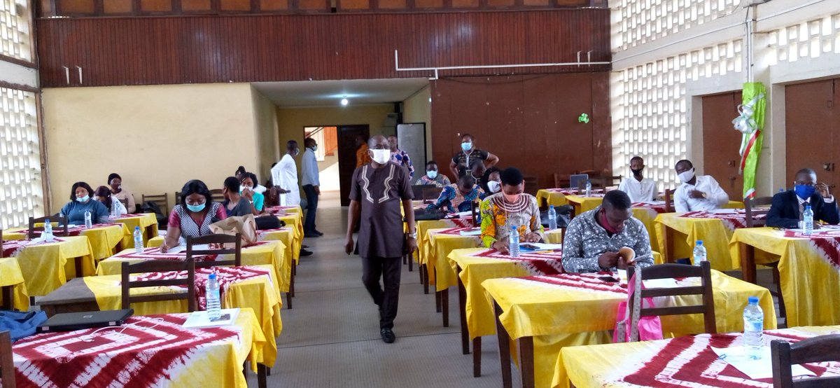 Yannickdedo's tweet photo. Le deuxième et dernier jour de la formation sur la rédaction des recours. Les activités ont débuté par la restitution des connaissances apprises hier par le rapporteur de chaque groupe.
@kikanfr @amnestybenin @Amnesty_Suisse @attindoglofreju @Avlessifiacre @CyriaqueGlory https://t.co/jJzBzDdnpR