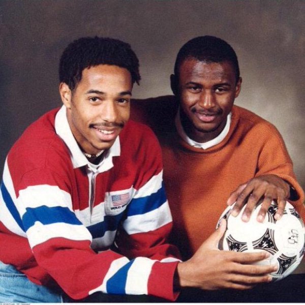 90sfootball's tweet photo. Thierry Henry and Patrick Vieira. https://t.co/7EKRYY433Q