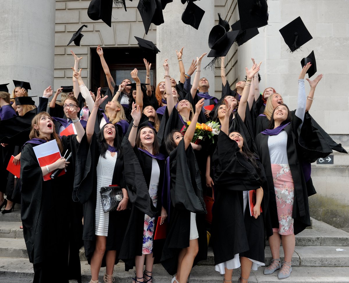 SolentUniGrads's tweet image. At @solentuni we are here for life and it’s great to keep in contact with our alumni and see their amazing achievements. Share your Solent story before 31 July to have the chance to win one of two £50 Amazon vouchers: ow.ly/uvAF30qZGJp #SolentForLife