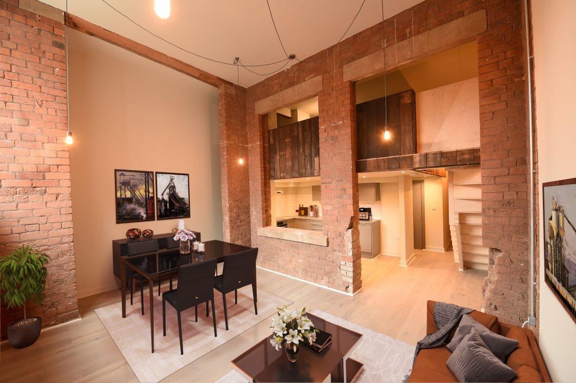 etcurban's tweet photo. There’s never been a better, more affordable time to buy your new home than right now!

With Help to Buy, you can buy a loft apartment with just £6,750.

See our latest blog below for more information 

 https://t.co/u5lCos2xJB #Preston #Property https://t.co/D7fP3etkw3