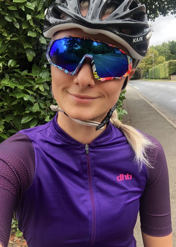 📷@FJ_Berry  "What a quality weekend! And I’m just a bit in love with my funky shades"

 #cycling 🚴 + #coffee 🍵 + #cake 🍰 = #cappuccinorides