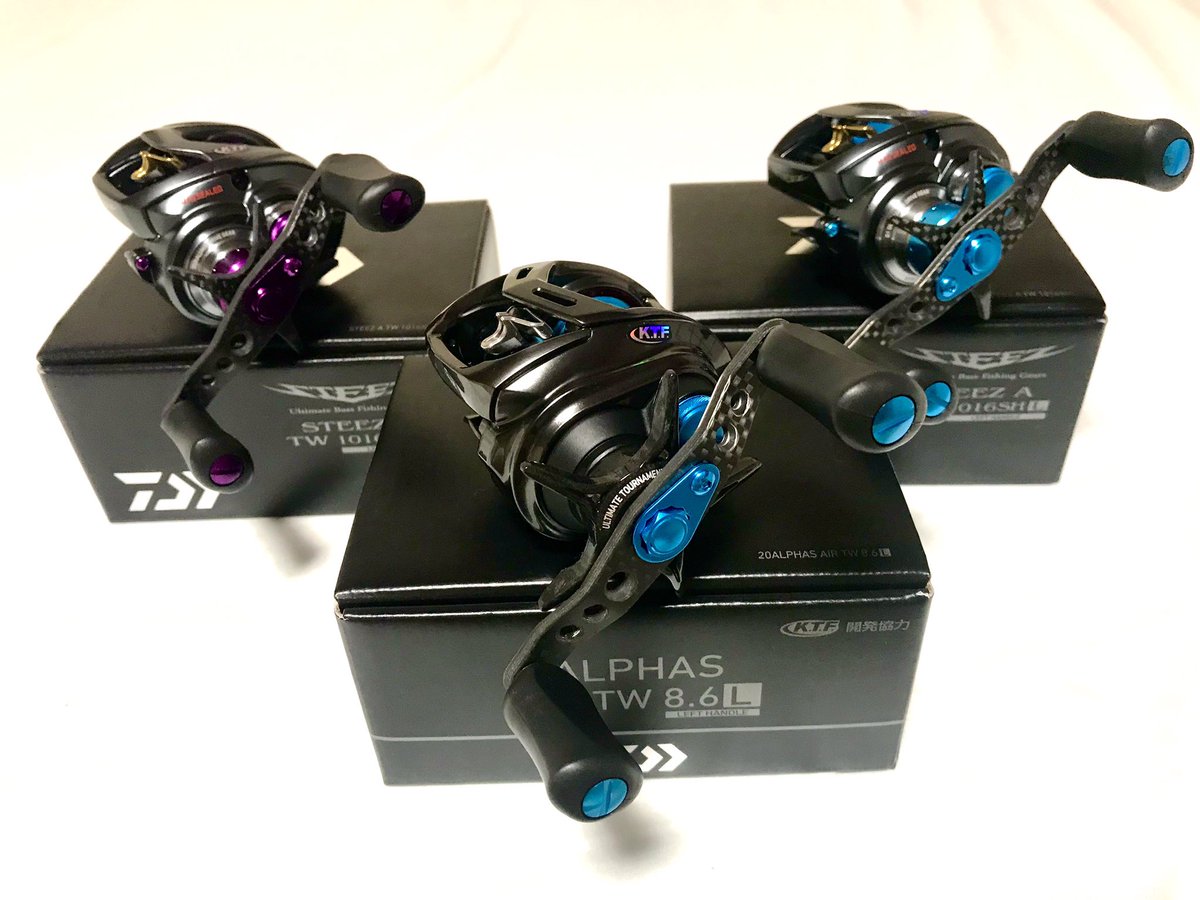 今シーズンから主力となるベイトリールが、沢村プロの手によりKTF