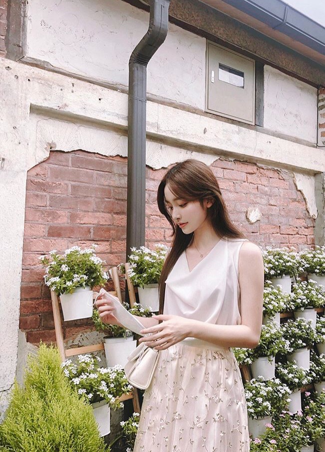 Knhs2_123's tweet photo. 잠깐 비 그쳤을 때 🌱#repost #NaturePhotography #bored https://t.co/1te8s1shZR