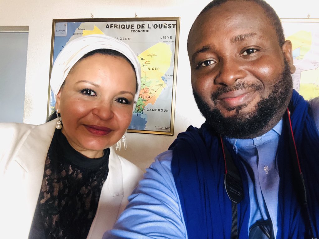 Dimlemagicien's tweet photo. J’étais stressé à bloc pour le test de la tension et la glycémie pour enfin avoir de bon résultats avec un docteur qui vous réconforte merci à @OngMedcom @DrDjamilaF https://t.co/5iPXYxxYo7