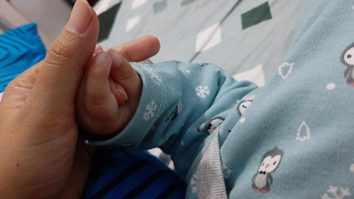 Risa Saraswati On Twitter Tidur Di Mobil Aja Pegangan Tangan