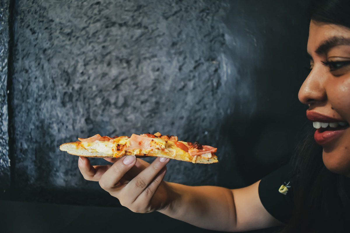 dadospizza's tweet photo. Qué tal una pizza? #FelizSabado https://t.co/oBXRZl8J4q