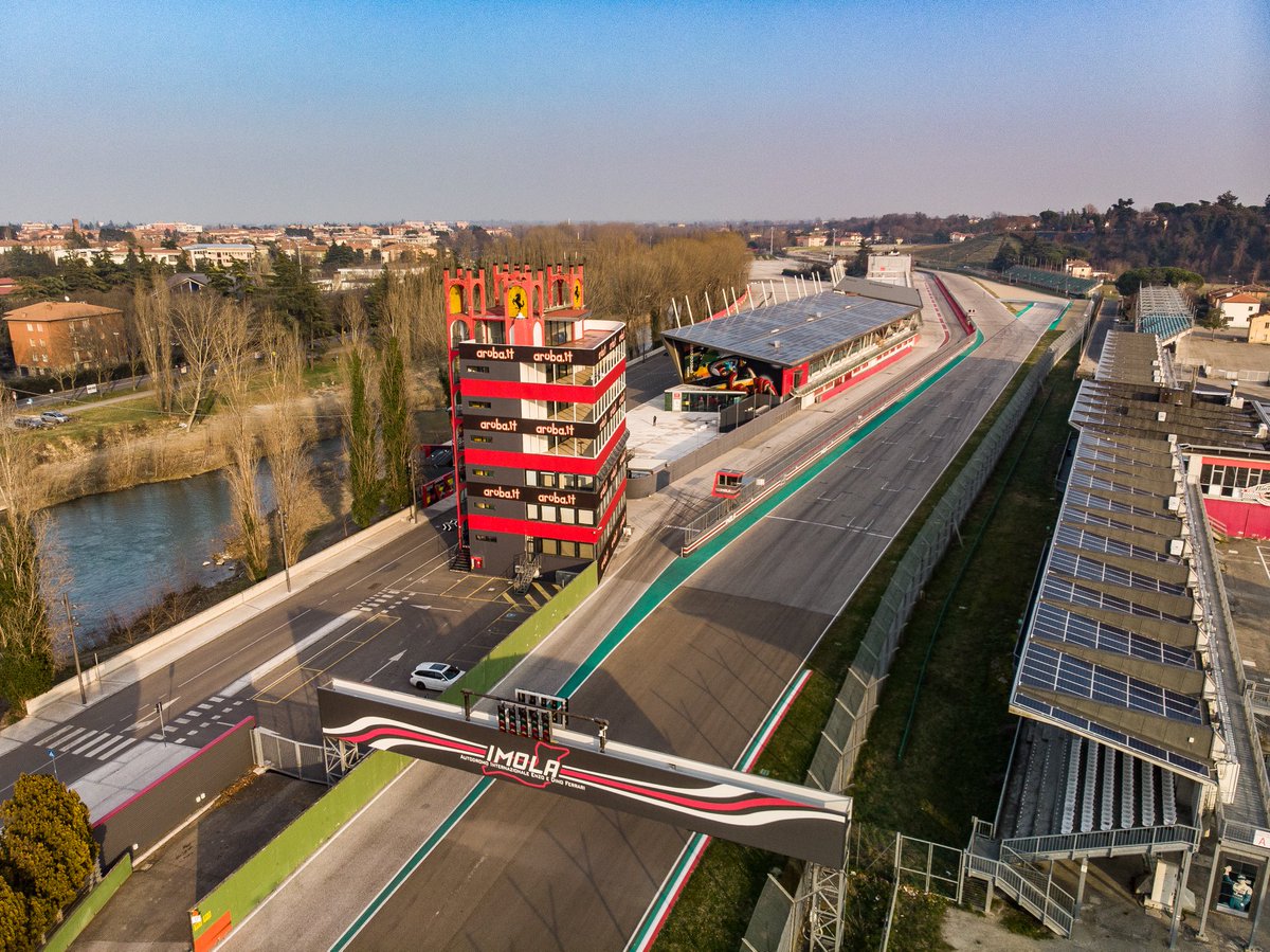 @lesvoiturescom #Automobiles F1 : trois nouvelles courses en 2020 dont l'une à #Imola via lesvoitures.fr/f1-trois-nouve… #automobile #voiture #AutodromoEnzoEDinoFerrari #F12020 #Formule1 #GPDEmilieRomagne #GPDeLEifel #GPDuPortugal #Nurburgring