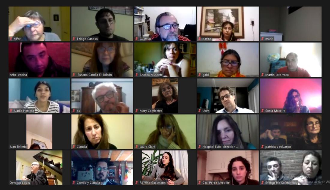nesalud's tweet photo. Junto a más de 150 compañerxs de todo el país, este viernes compartimos la primera reunión virtual del Frente Nacional de Salud de Nuevo Encuentro.

Contamos con la presencia de nuestrxs referentes, Martín Sabbatella, presidente de ACUMAR y de la diputada nacional Mónica Macha. https://t.co/lk8pBrifFz
