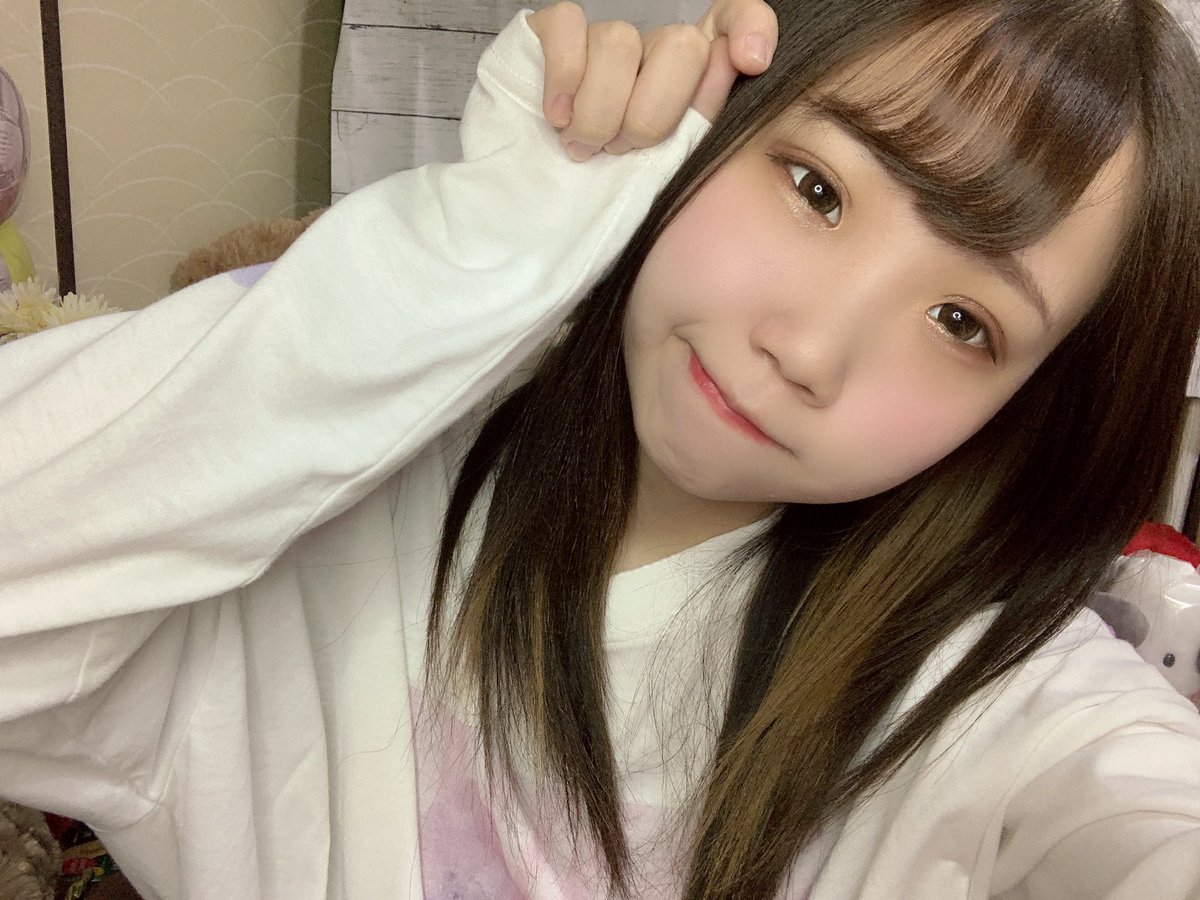 YAMJGRFAR8ZOicJ's tweet photo. 💜🐻さりくま休憩所🐻💜
⭐️26日のタイムテーブル⭐️
明日がイベント最終日です!
#華乃木紗李 #さりちゃん
#SHOWROOM #イベント
#原宿 #Shonpy
お星様、カウントの応援よろしくお願いいたします!
イベント最終日、ライブがありますので時間変更あるかもしれませんが、その時は改めてツイートします! https://t.co/HDimtRr1JL