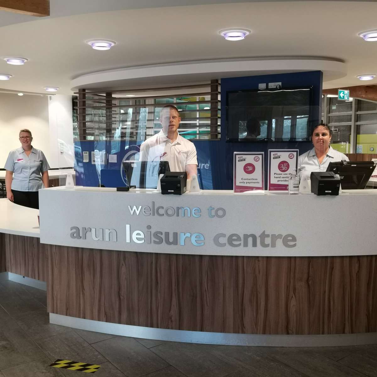 Freedom_Arun's tweet photo. 🎉We are now OPEN!!🎉💪🌊
After four months of being closed we are so excited to be open and look forward to seeing our customers.
Dont forget to please prebook your session either online or by phone.
01243 826 612. #arunleisurecentre #goodtobeback https://t.co/6TjA7izOs9