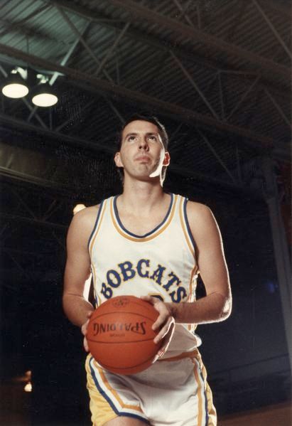 When Dave Nackoney had to evacuate his home due to a fire two years ago, he stopped to grab two things: His family’s passports and a red Emily Clark hockey sweater. bit.ly/2EkKgFN #bdnmb