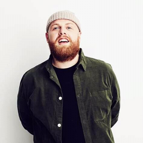 MusicsongsL's tweet photo. #musicloverchart top40 10-1
10 he's incredible 💗💗 @TomWalker #waitforyou https://t.co/RgFUxz9Gb5
