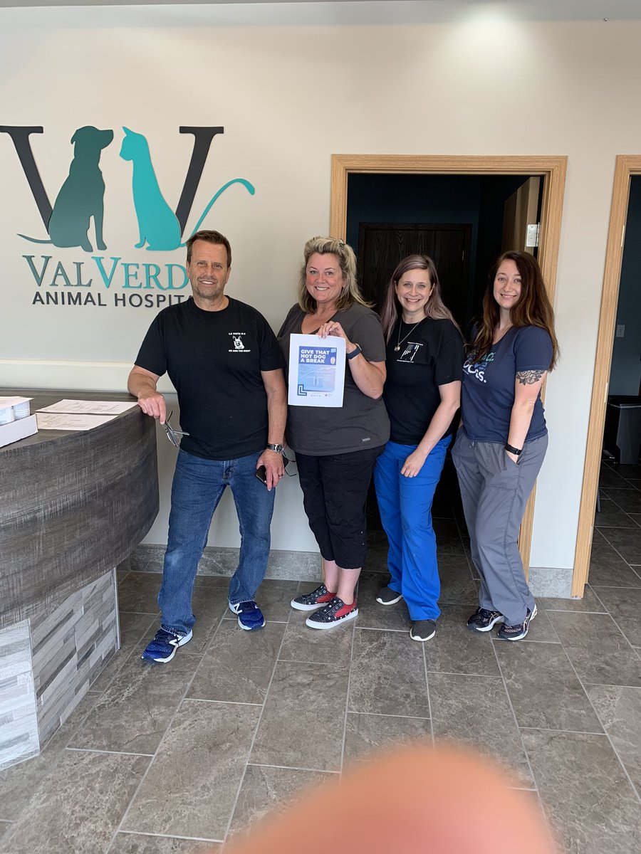 Val Verde Animal Hospital staff proudly supports “GIVE THAT HOT DOG A BREAK”. Please be a responsible pet owner and keep them healthy and safe.