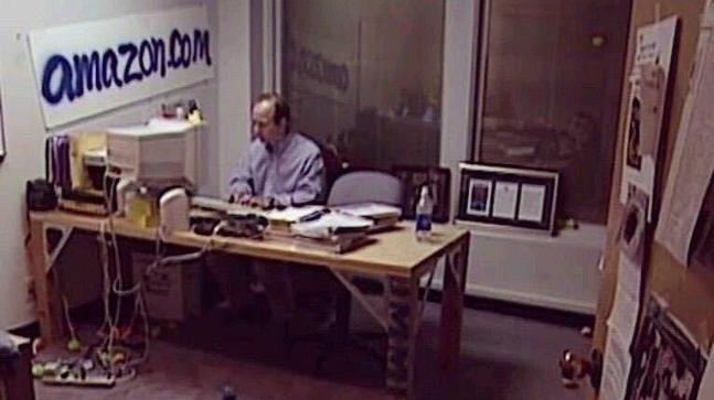 JeffreyFeldberg's tweet photo. Jeff Bezos made the right moves for Amazon to go from startup to industry giant. Are you thinking of selling your business? You have one chance  to get it right. Don't blow it. Download your free exit playbook today. https://t.co/foUExHhSnK  #exitplanning #exitstrategy https://t.co/5K3BUEAsBw