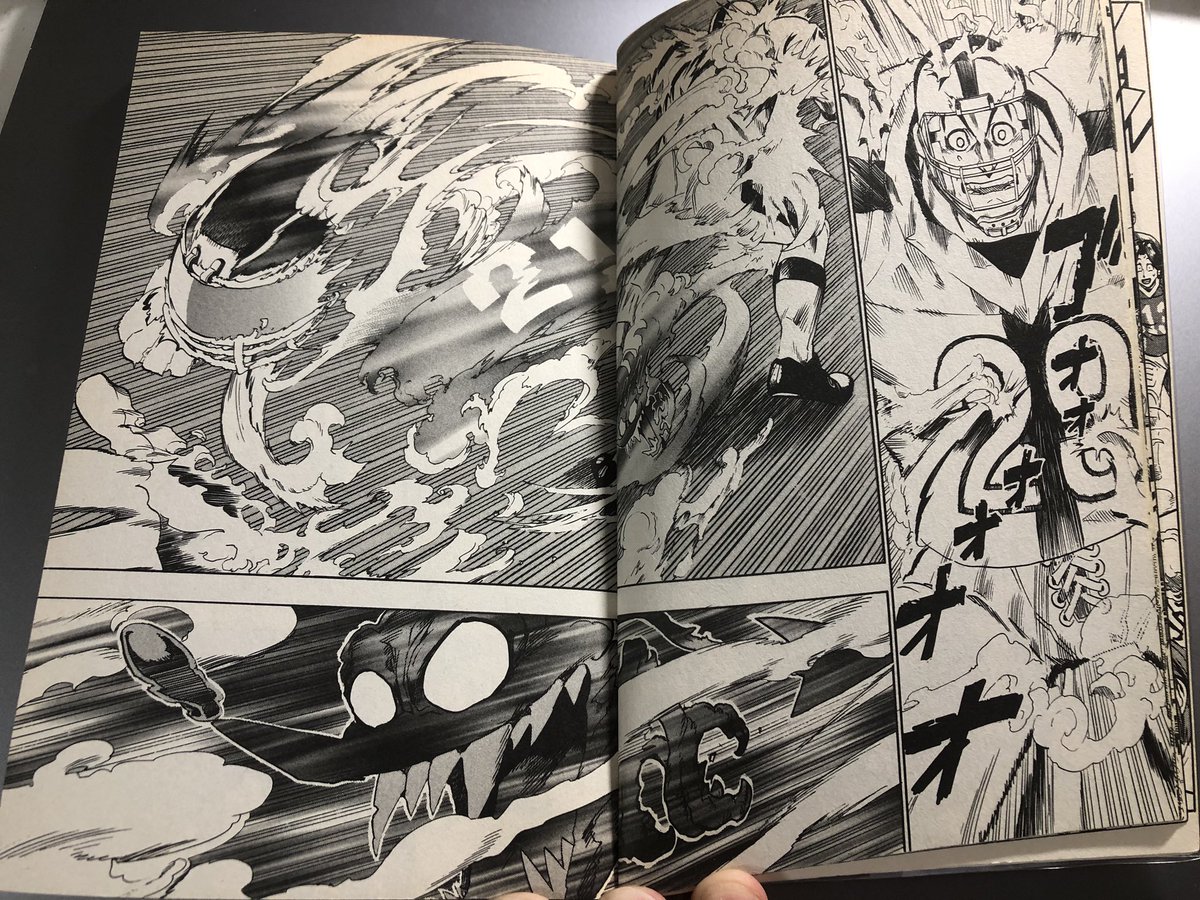Kato アイシールド21 初めて読んでる デビルバットゴーストって 名前だけ知ってて セナ君が 生まれつきできる技 なんだと思ってたら 超絶理論はさておきめっちゃ課題 ターンの前にスピードが落ちてしまう に向き合って努力した結果 修得できた技