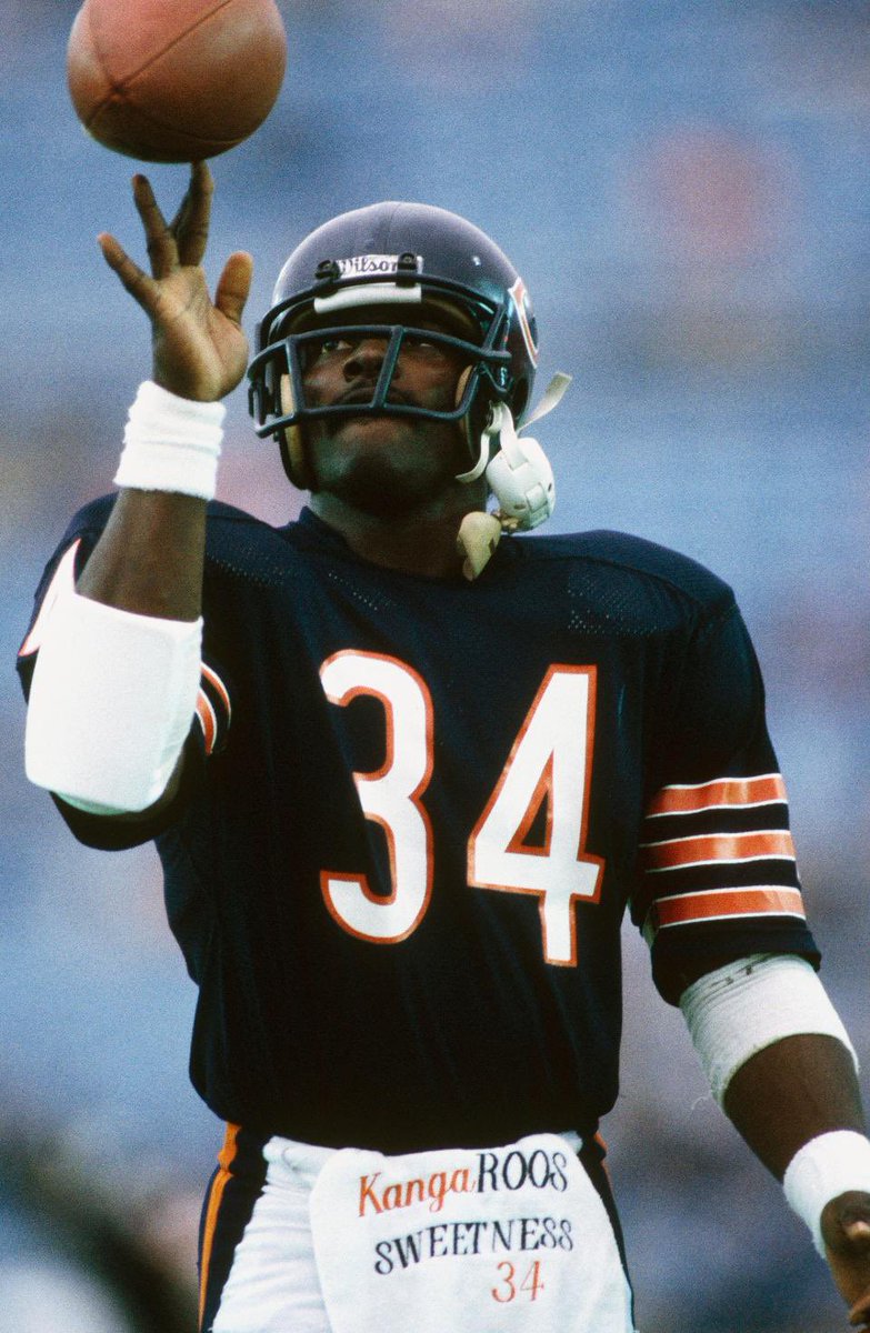 SSThrowbacks's tweet photo. Happy Birthday Sweetness 🐻⬇️ #vintage #chicago #bears #80s https://t.co/hZ4PFrkThi