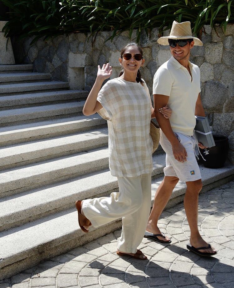 Lovely na, beautiful pa. Eh di ikaw na. 😂 <a href="/JustSarahG/">Sarah Geronimo</a>