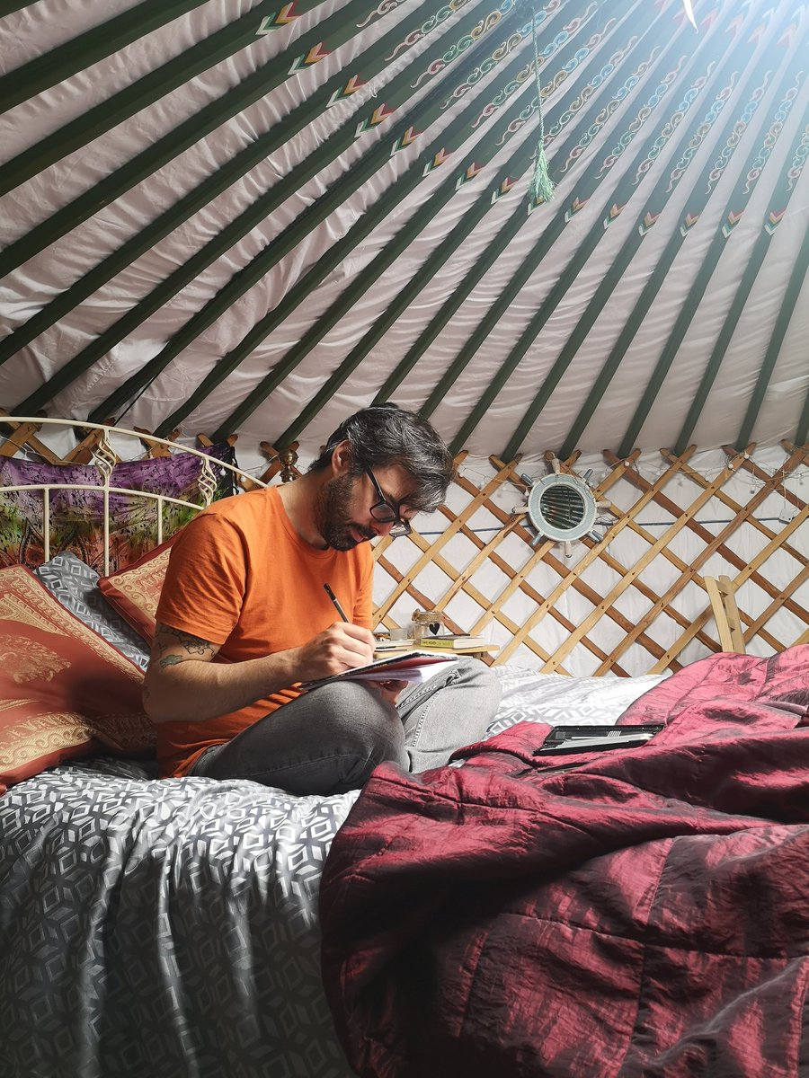 OTkayCook's tweet photo. What do you when you have no distractions? Sketch terribly, sit and watch the world go by, breathe ❤️ #breakfromthenorm #northwales #yurtlife https://t.co/UHbRtbWnXW