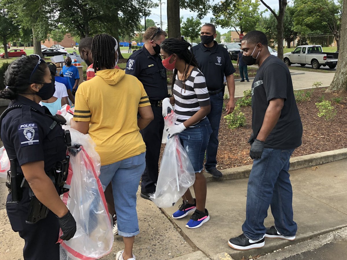 CMPD Chief tweet media