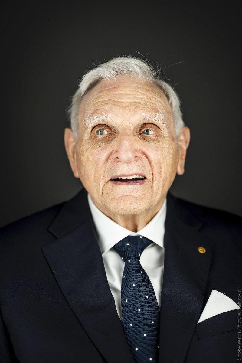 NobelPrize's tweet image. "Be enthusiastic about life. Be thankful for life and be thankful to people who like to engage in meaningful dialogue with you."

Happy birthday to Chemistry Laureate John Goodenough, the oldest person to receive a #NobelPrize. He turns 98 today.