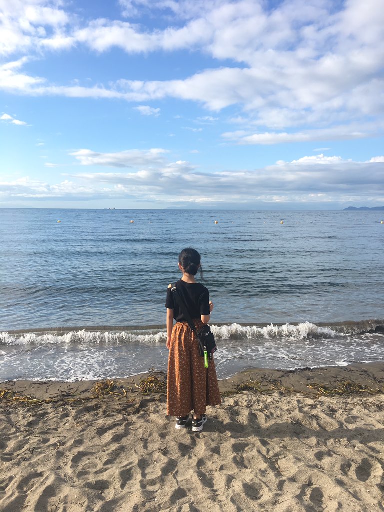 みにとむ tweet media