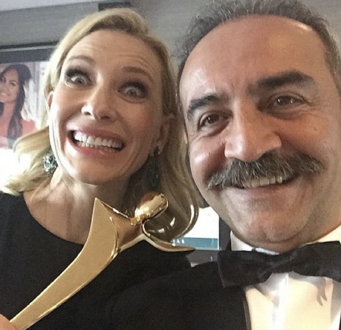 4. Cate Blanchett is not a selfie fan: “I cannot understand how grown adults are participating in this shit”