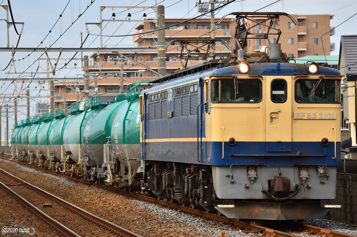 ニーナ 撮影日 7 24 場所 船橋法典 西船橋間 76レ Ef65 2101