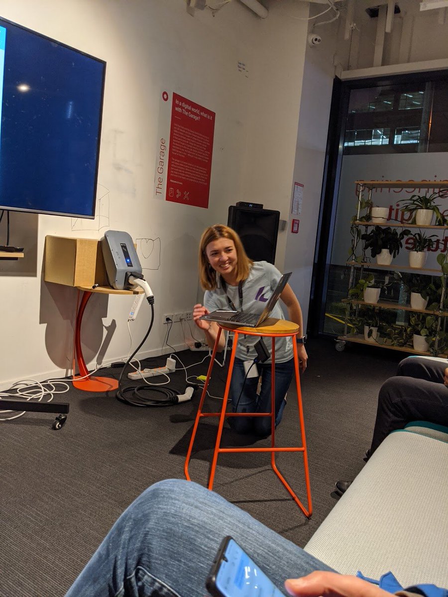 IrinaSouth's tweet photo. Learned a few things about live streaming an event and having it in a physical location at the same time. Was a lot of fun! #flutterdev #flutterista #aucklandflutter https://t.co/ZbRzM00PhW