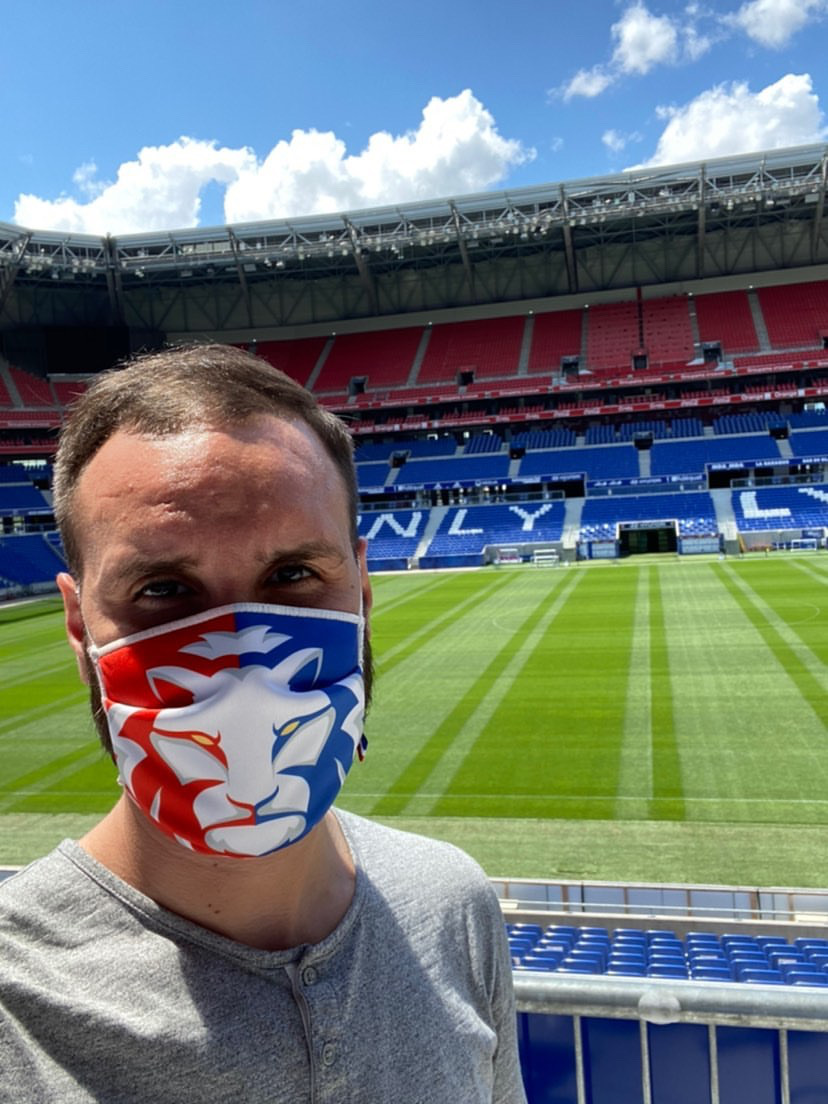 ArtUpLyon's tweet photo. 📢Suite à un désistement  ,on vous offre :
      2 x 2 masques 🔴🔵🇫🇷 Made in Lyon 

Pour participer  :
- Liker et RT le post
- inviter un de vos amis à nous suivre en mentionnant son    pseudo en commentaire 

Tirage au sort Mardi 28 juilletà 20H 😉💪 https://t.co/VvY8LRNG6i