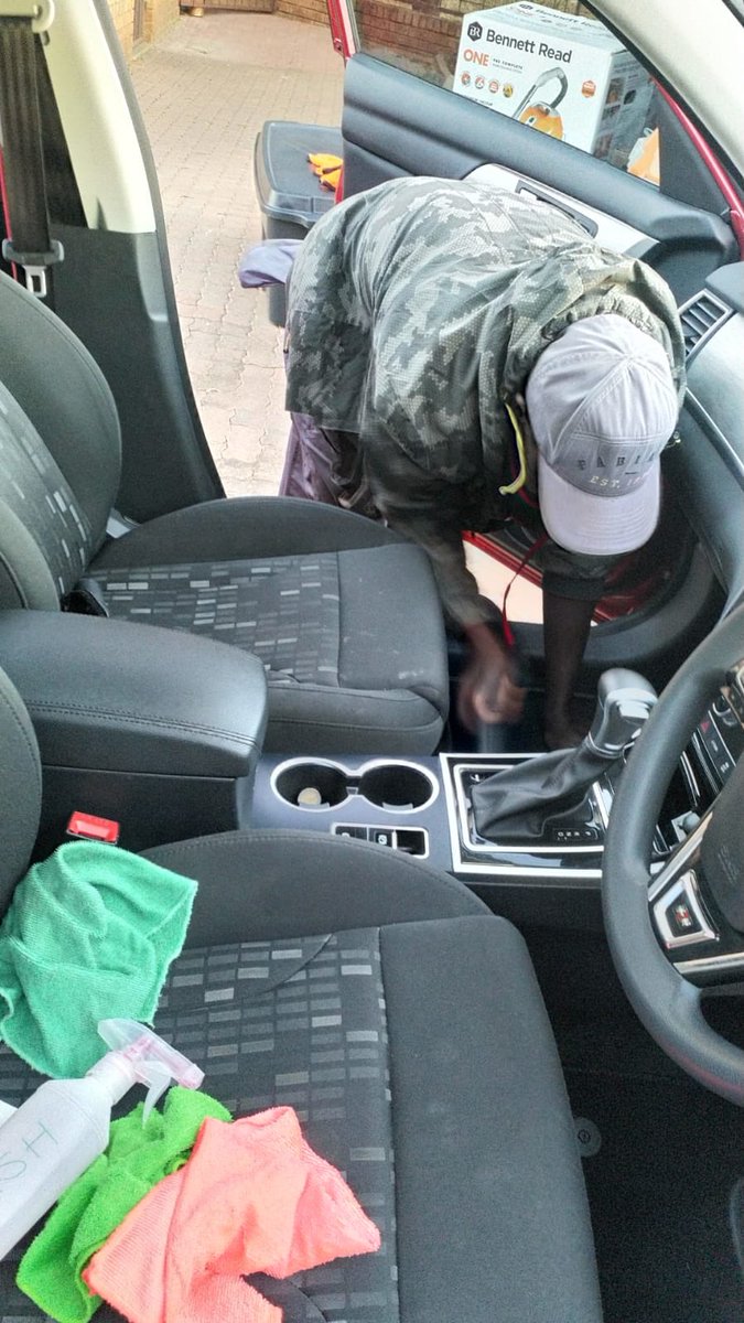 brite_view's tweet photo. 🔆BriteView mornings..🔆

#BriteviewCarwash #JoburgEnterprises 
#BuySouthAfrican 
#DJSBU https://t.co/Q7mYikfp1m